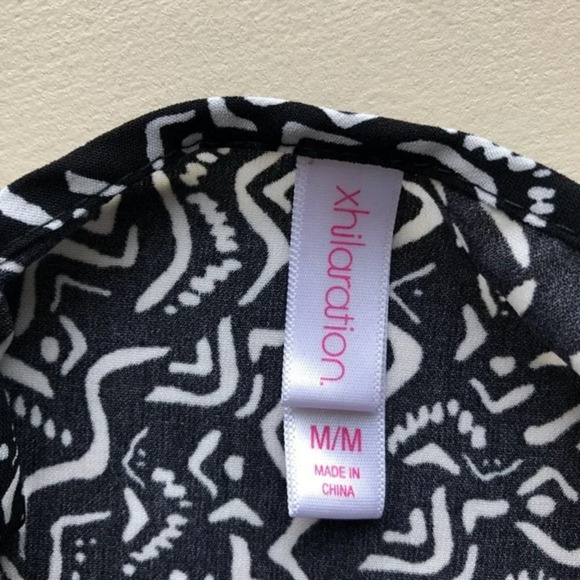 Xhilaration Boho Embroidered Crop Tank Top M - Picture 3 of 6